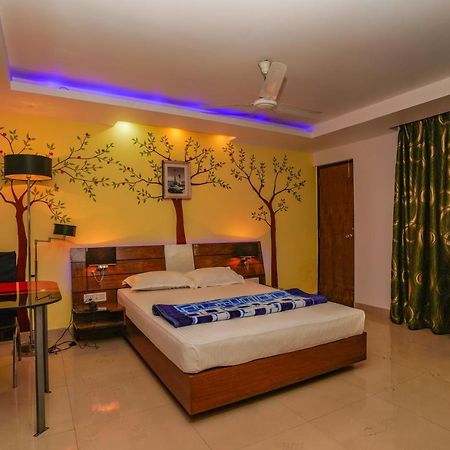 Park Land Hotel ดูร์กาปูร์ ภายนอก รูปภาพ